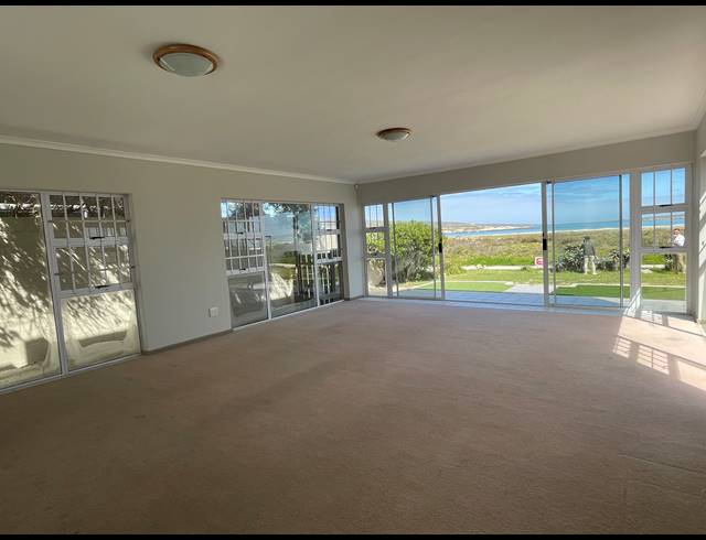 4 BEDROOM HOUSE FOR SALE IN MIDDEDORP